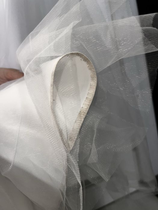 Булчинска рокля и воал