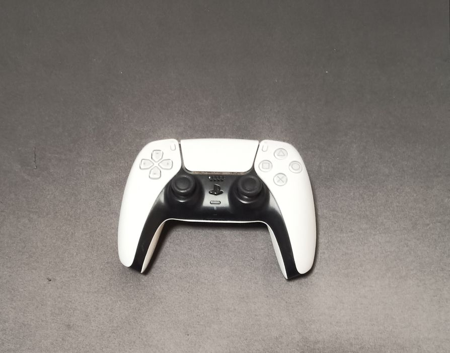 PlayStation 5 (PS5) Disk Edition