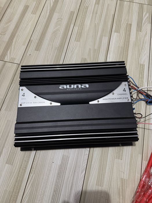 Усилвател със захранвене