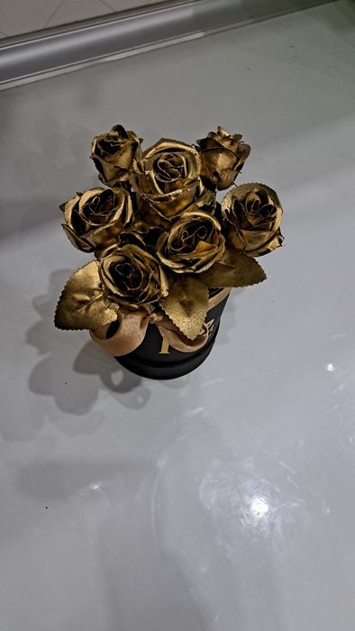 маленький подарок на 8 марта