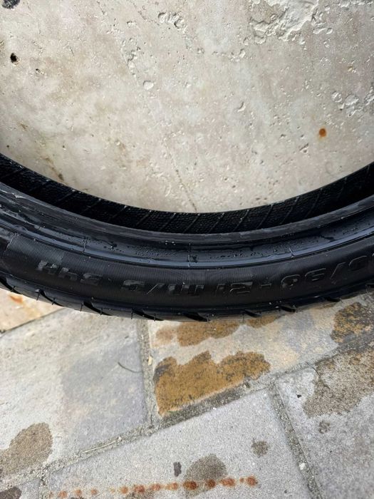 Cauciucuri set Metzeler Karoo Steet 150/70 R18 + 90/90 R21