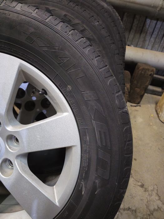 Резина FALKEN 265 60 R18