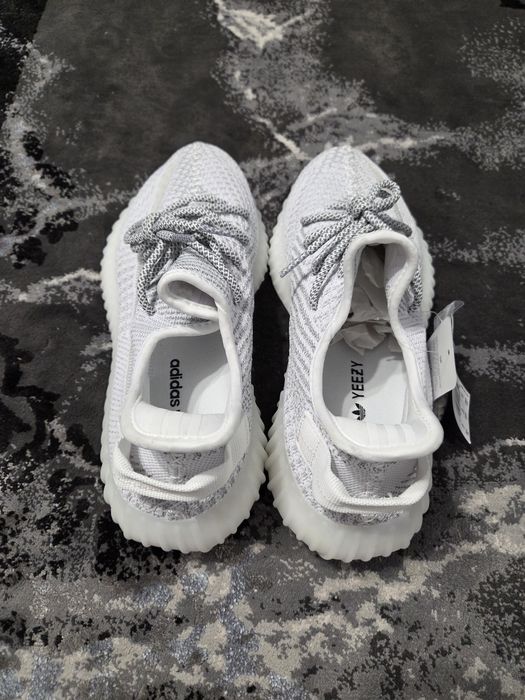 Adidas Yeezy 350 v2
