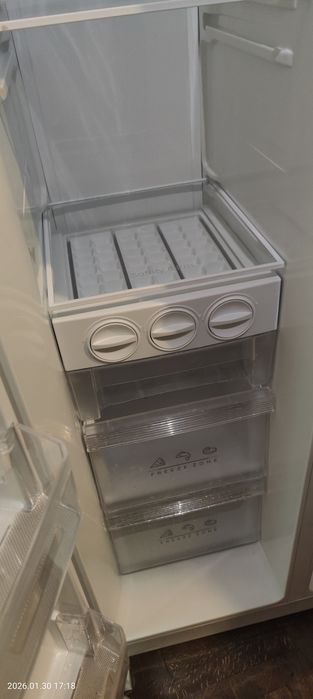 Хладилник TESLA (model: RB5201FMX )