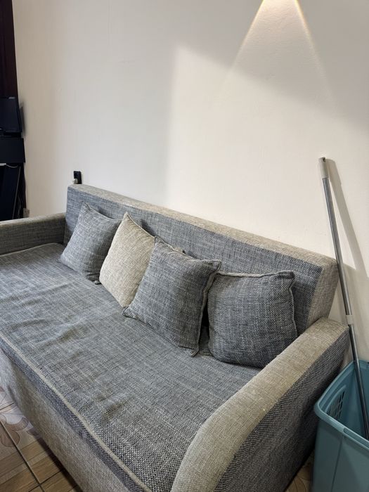 Продам б/у диван