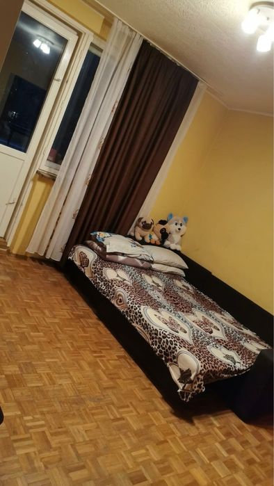 Vand Apartament usor neg.