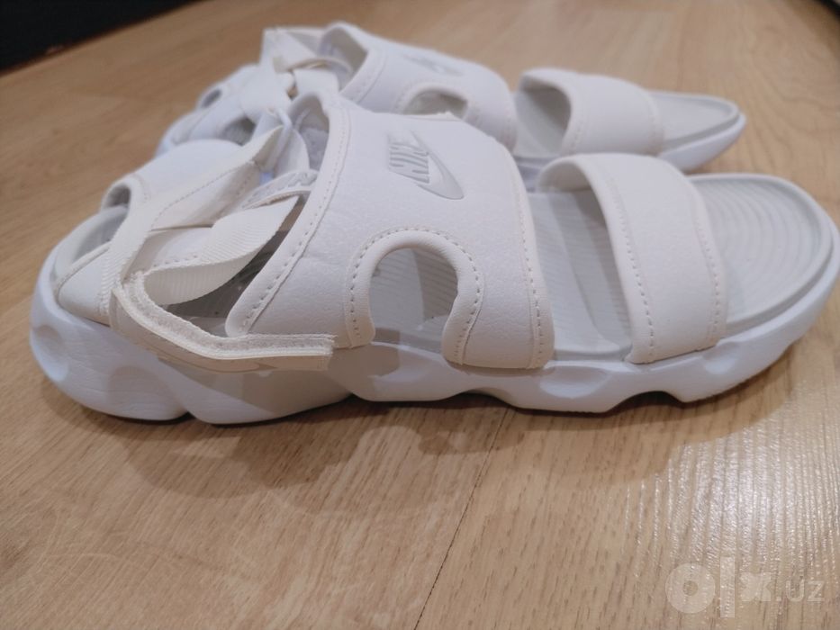 NIKE идеальные 39 размер