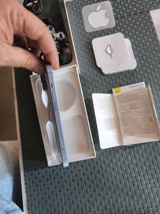 iPhone 14 - 128gb