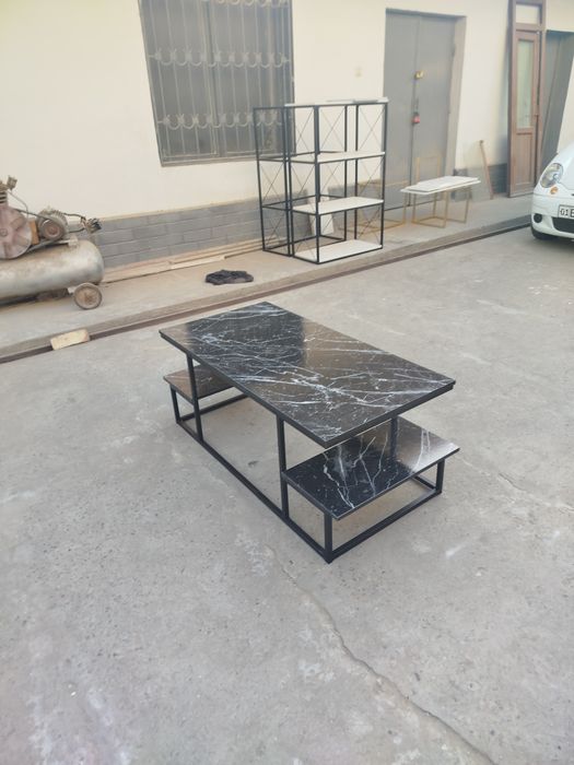 Loft mebel jurnalniy stol