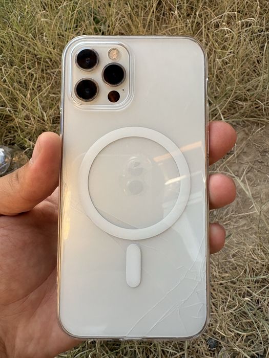 iPhone 12 pro sotiladi