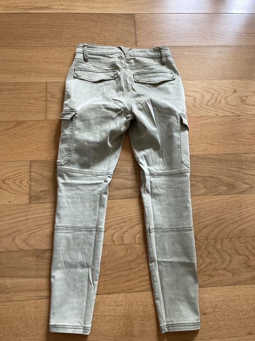 Pantaloni H&M marime 36
