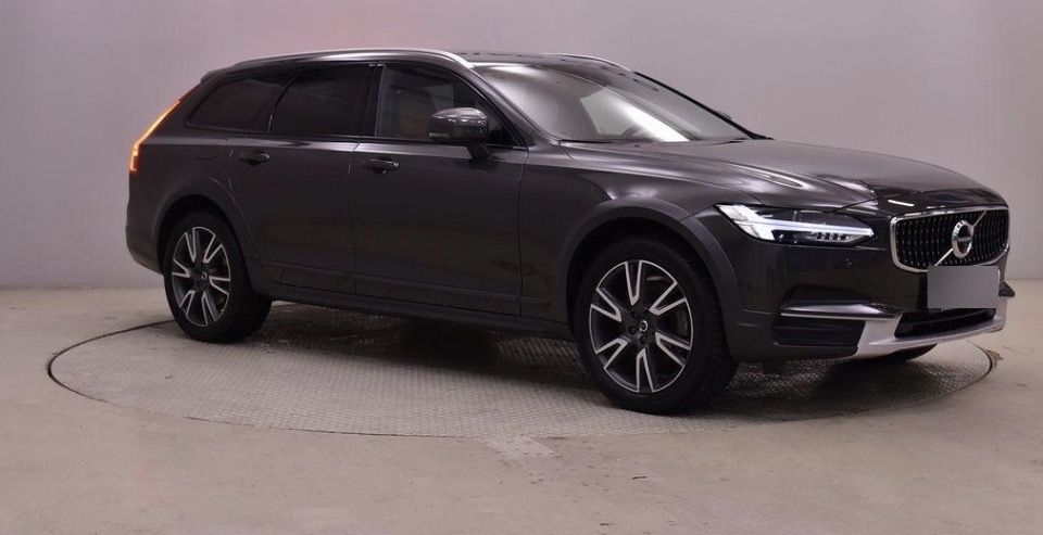 Volvo V90 TVA DEDUCTIBIL ,Servisare reprezentanta Volvo si Swedetech