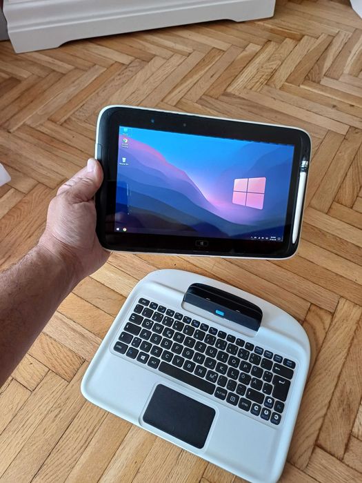 Laptop tableta touchscreen