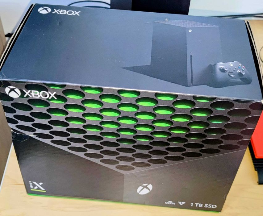 XBOX Series X, 1TB, Disc Edition Iasi • OLX.ro