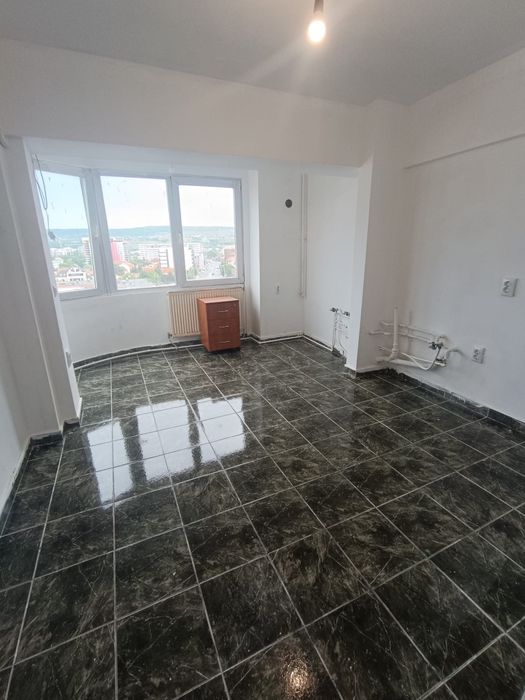 Apartament de vanzare vizavi de Kaufland Marasti