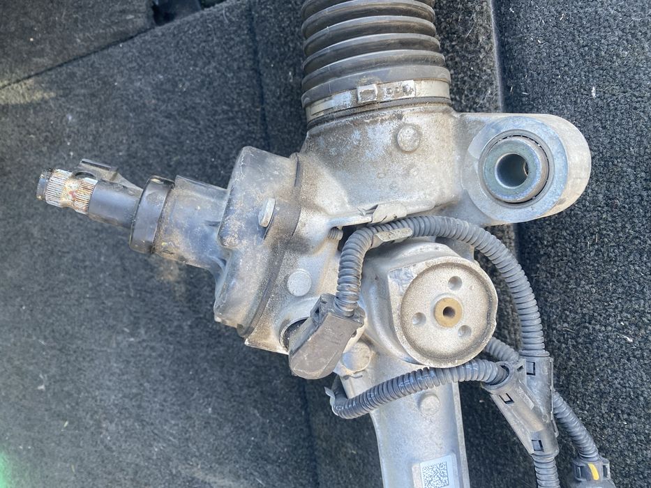 Кормилна рейка за BMW IX