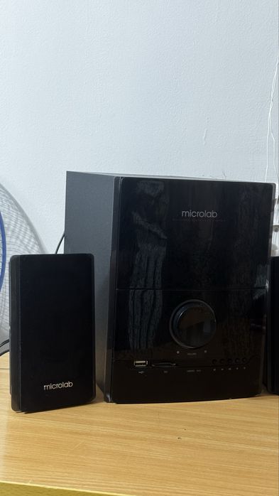 Буфер с колонками Microlab