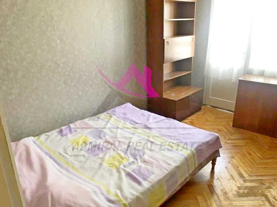 Дава се под наем Двустаен апартамент в Варна, ЖП Гара - 54 кв.м за 357 € - Снимка #2