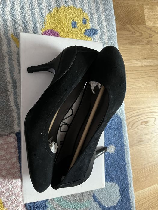 Pantofi Il Passo negri piele intoarsa