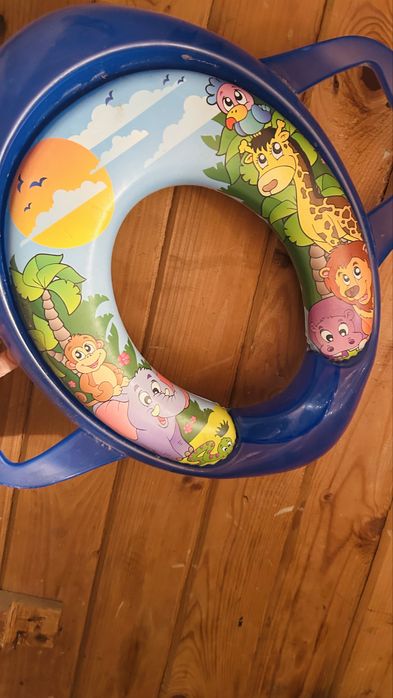 Детска седалка за тоалетна чиния