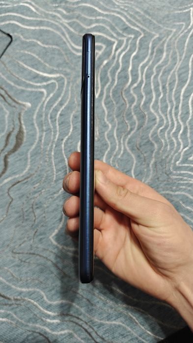 Продаю Телефон Techo Spark 8p 4+2/128gb