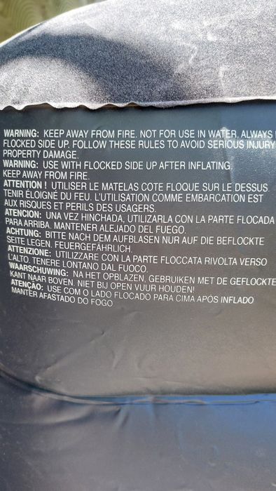 Saltea gonflabila electric Intex.