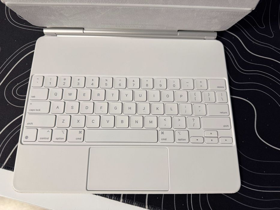 Magic Keyboard Apple iPad Pro 12.9 (3rd–6th gen)Alb, US Layout