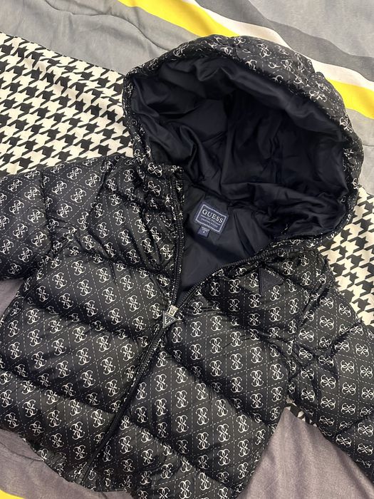 Guess детско яке