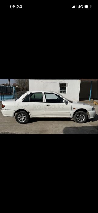 Mitsubachi Lancer 1993