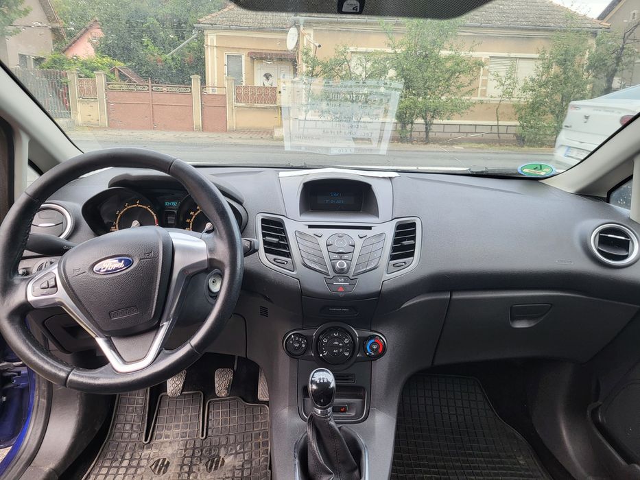 FORD Fiesta 2015 — imagine 5