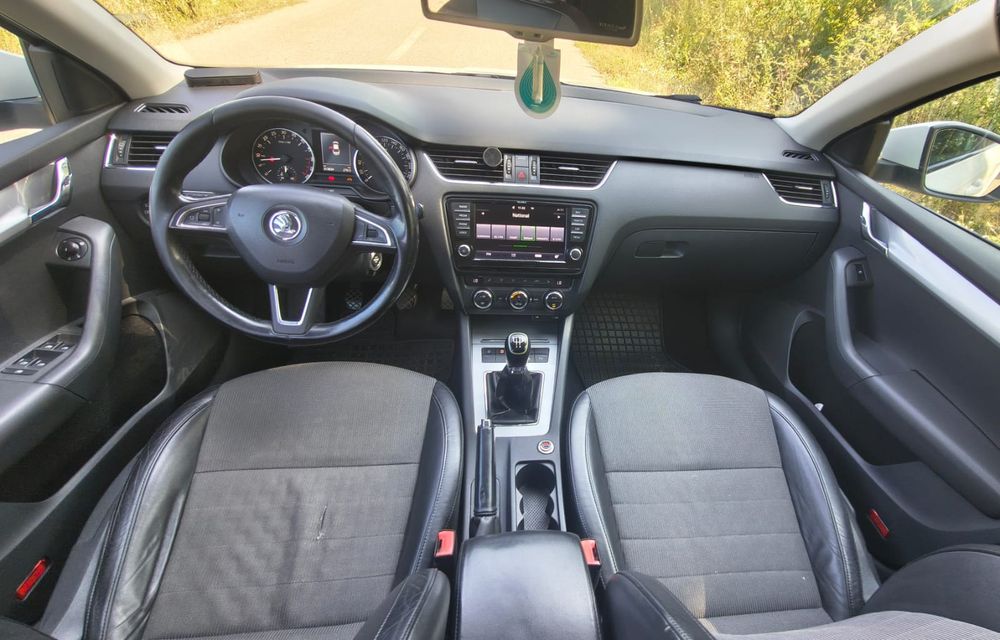 Vând mașină Skoda Octavia 2013