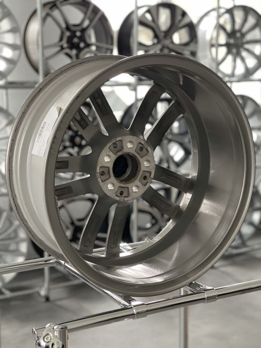 Jante 19 BMW Seria 3 5 6 7 8 X3 X4 G30 G32 G11 G15 G01 G02 M Originale