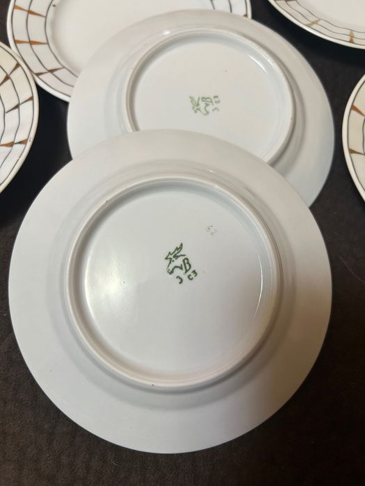 Руски десертни чинии