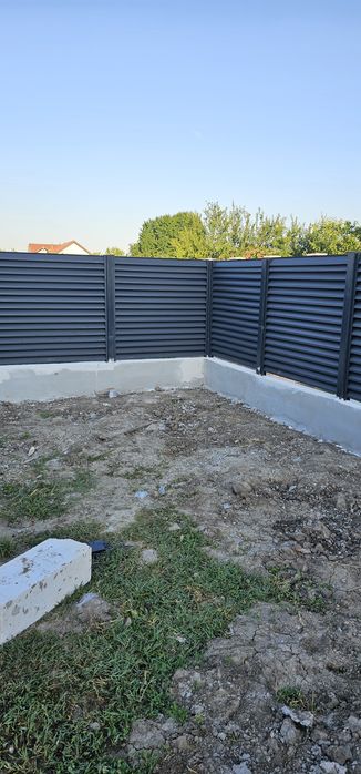 Construim garduri orice model la cererea clientului