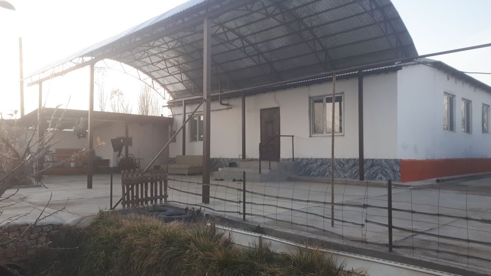 Улкен уй сатылады