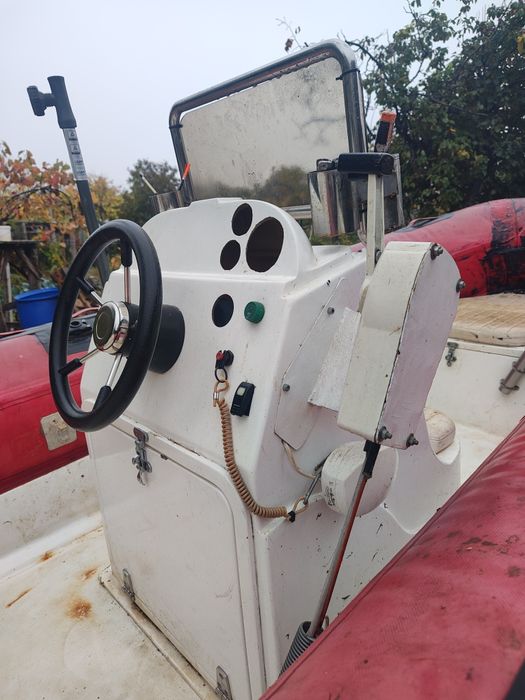 Лодка риб/RIB 5м. с колесар