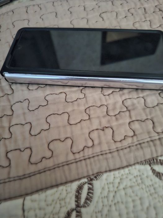 Samsung galaxy zfold3 продам