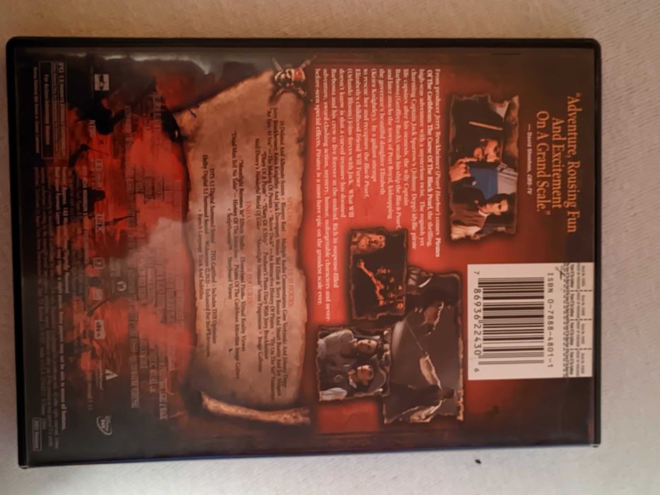 Piratii din Caraibe: The Curse of the Black Pearl