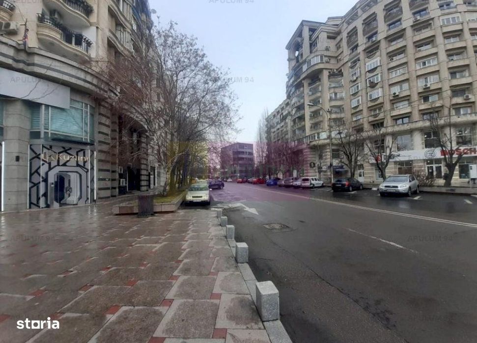 Spațiu zona Bulevardul Unirii - Zepter