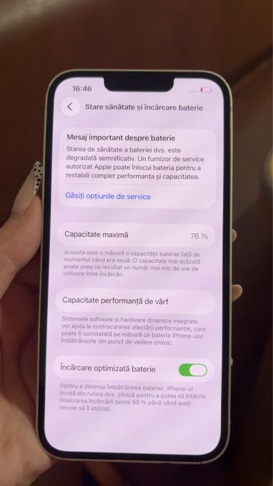 Vând IPhone 13 în stare bună