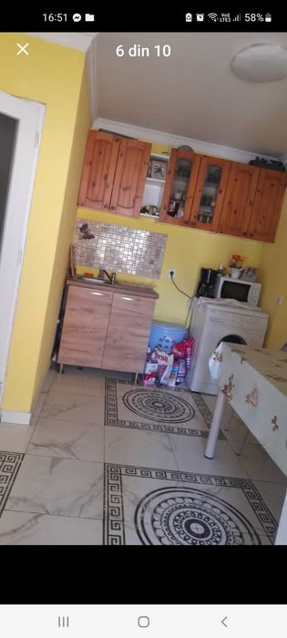 Vînd apartament.