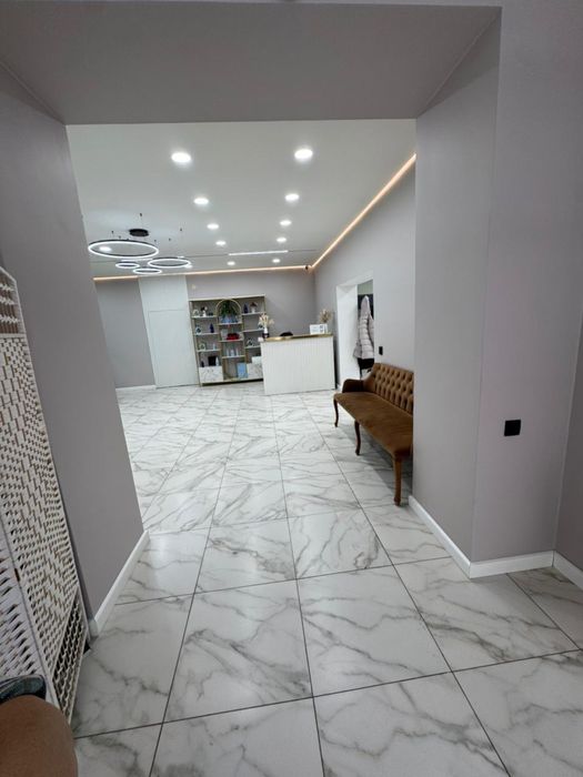 Сдам коммерческое помещение