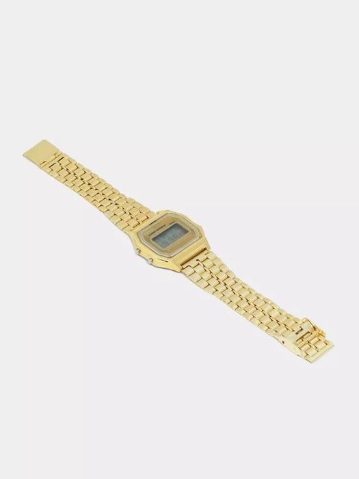 Casio va Smart Watch T800 — Klassika va Texnologiyaning Uyg‘unligi