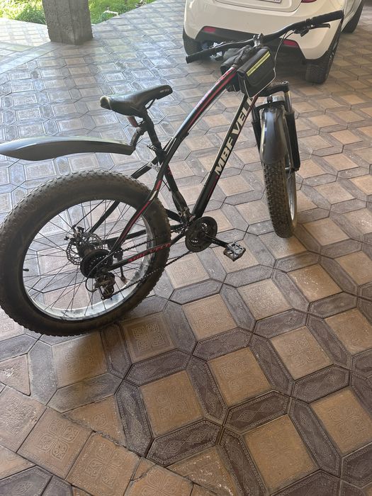 Velosiped shinasi katta