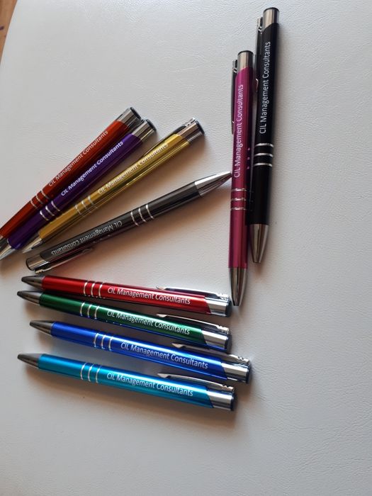 Pixuri Metalice Colorate