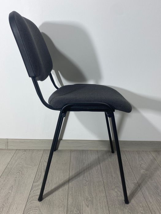 4 Buc. Scaun Vizitator, Conferință; Structură Metalică, Stivuibil