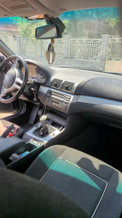 BMW Seria 3 E46 320i