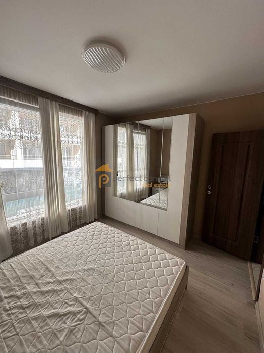 Продава се Тристаен апартамент в Пловдив, Христо Смирненски - 90 кв.м за 2000 €/кв.м - Снимка #5