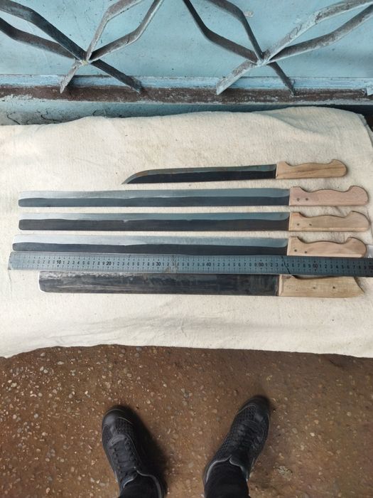 Lavash pichoqlar  gosh ochishga kesizga keskir rasiskiy metal