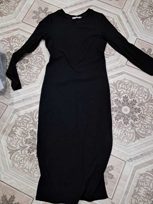 Женская одежда и обувь